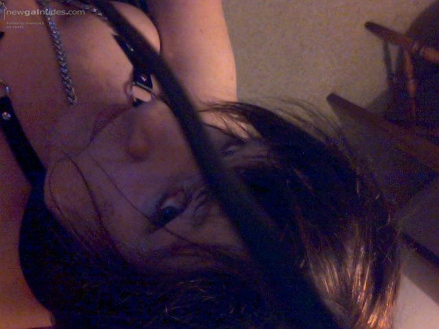 introducing me - who else likes to play in front of their own cam - just for themselves and ends up with the cam having to be pointed upside down, lol
